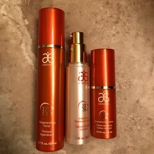 Arbonne RE9 set, brand new